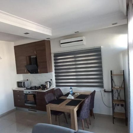 Oytam Apt Nicosia Exterior foto