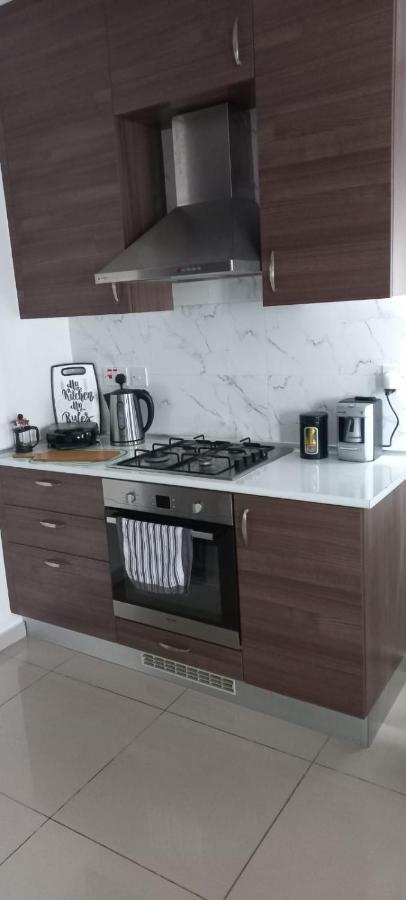Oytam Apt Nicosia Exterior foto